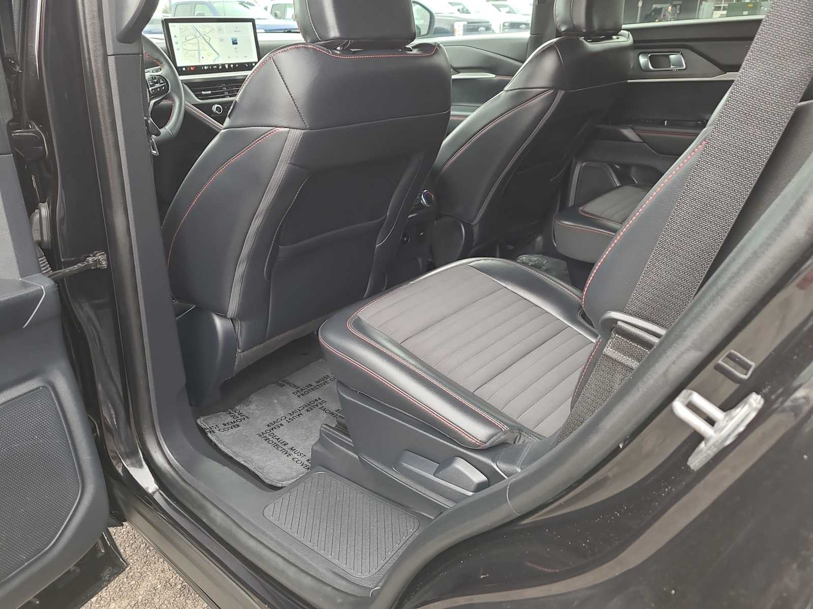 Thumbnail: 2025 Ford Explorer - 20