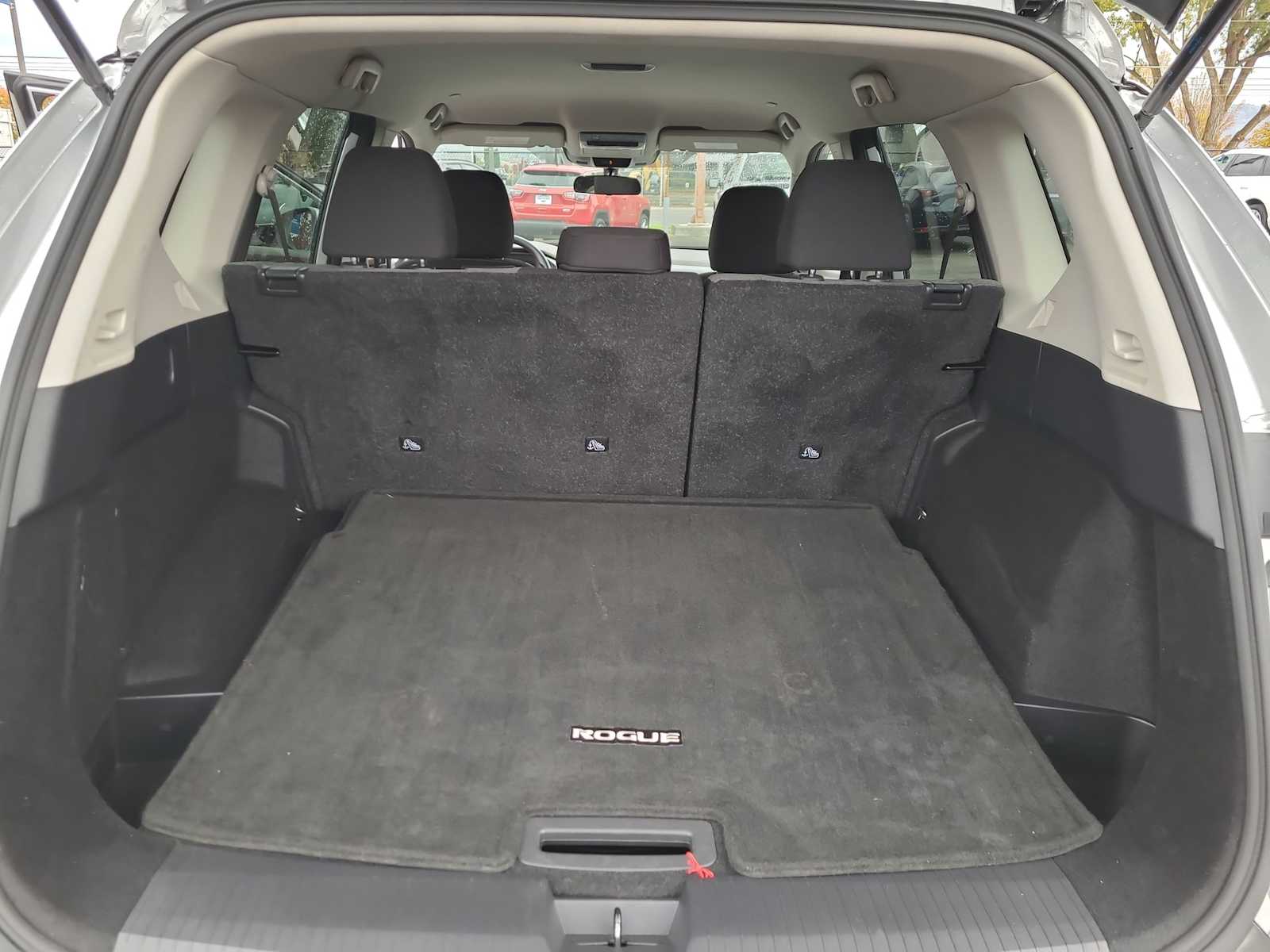 Thumbnail: 2023 Nissan Rogue - 27