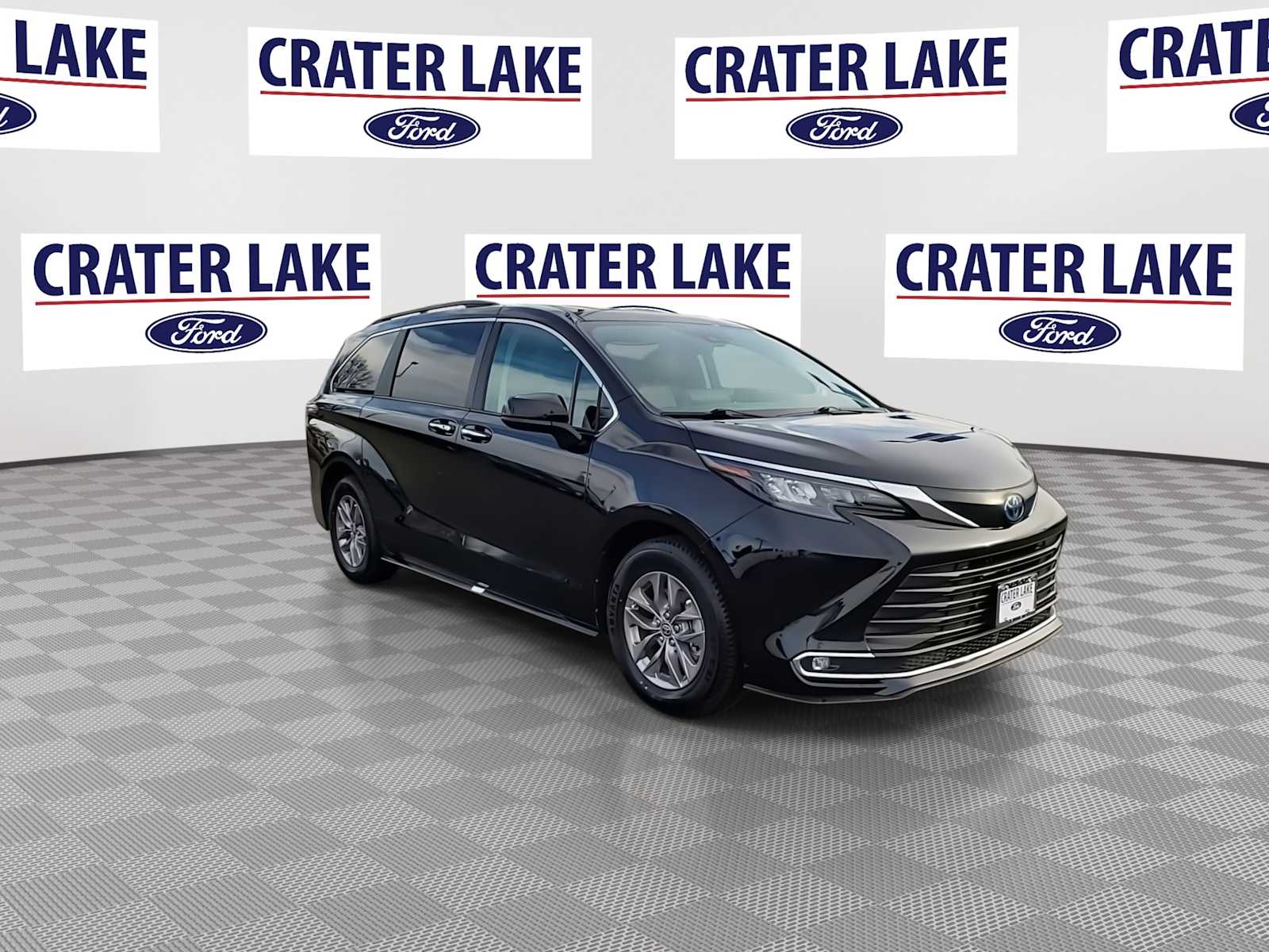 Thumbnail: 2024 Toyota Sienna - 2