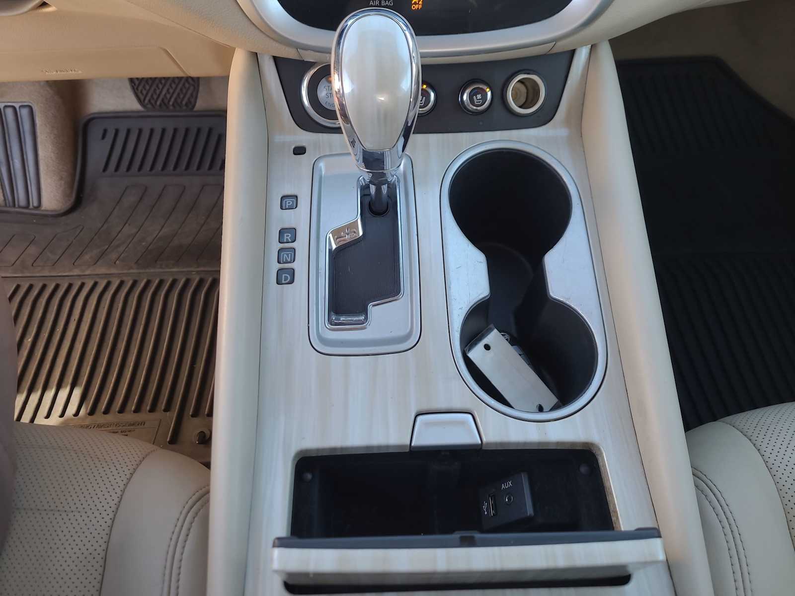 Thumbnail: 2015 Nissan Murano - 25