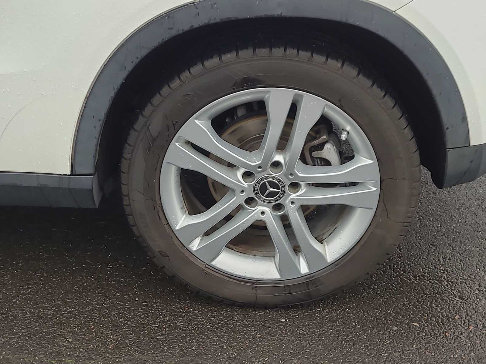 Thumbnail: 2019 Mercedes-Benz GLA - 16