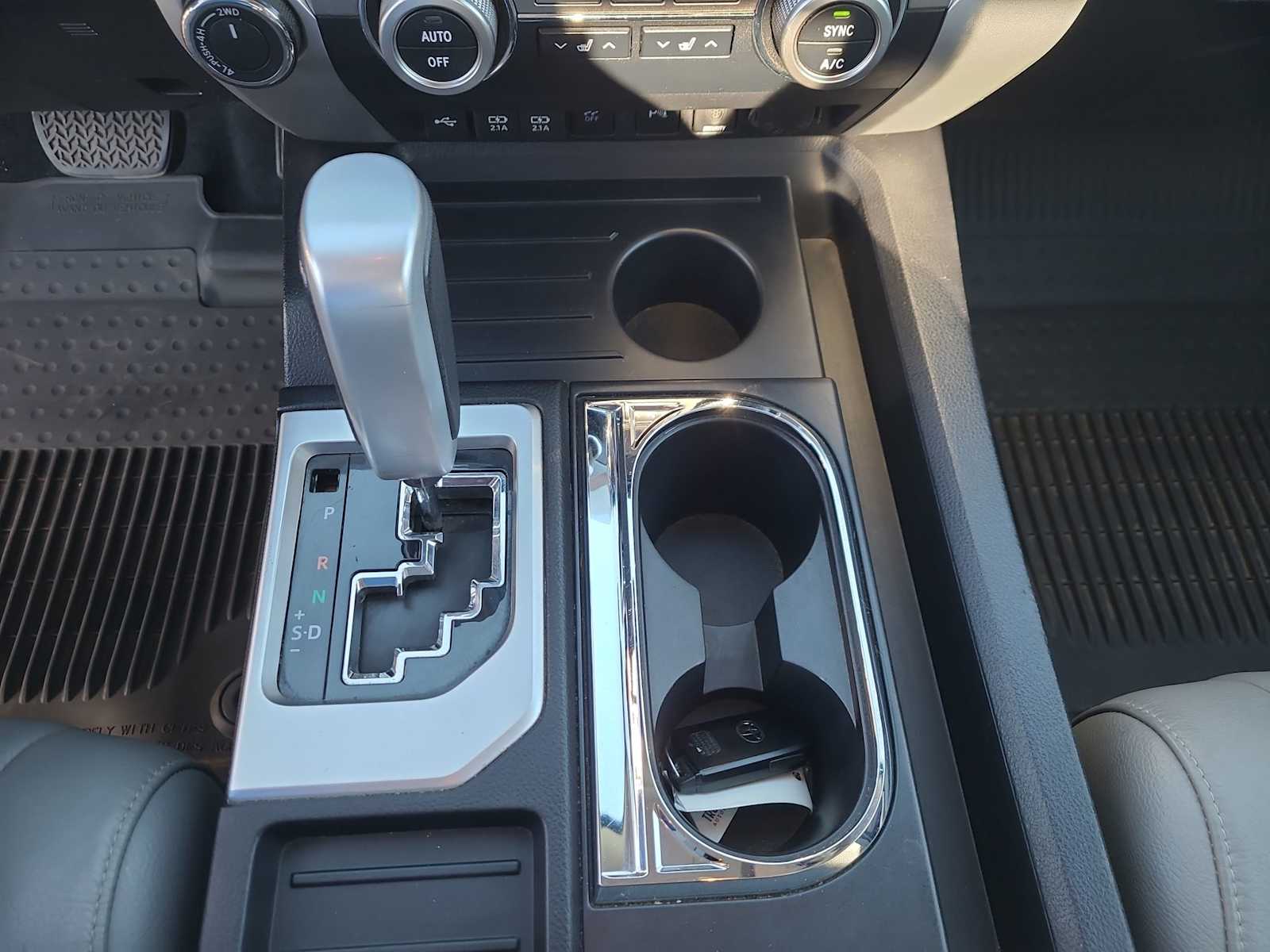 Thumbnail: 2020 Toyota Tundra - 25