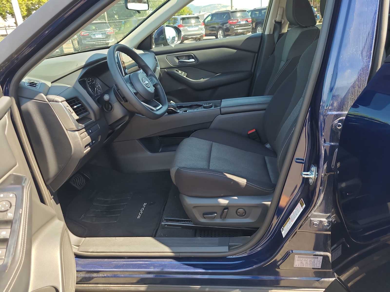 Thumbnail: 2024 Nissan Rogue - 19