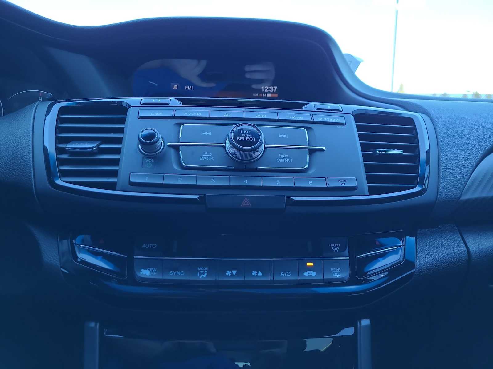 Thumbnail: 2016 Honda Accord - 24