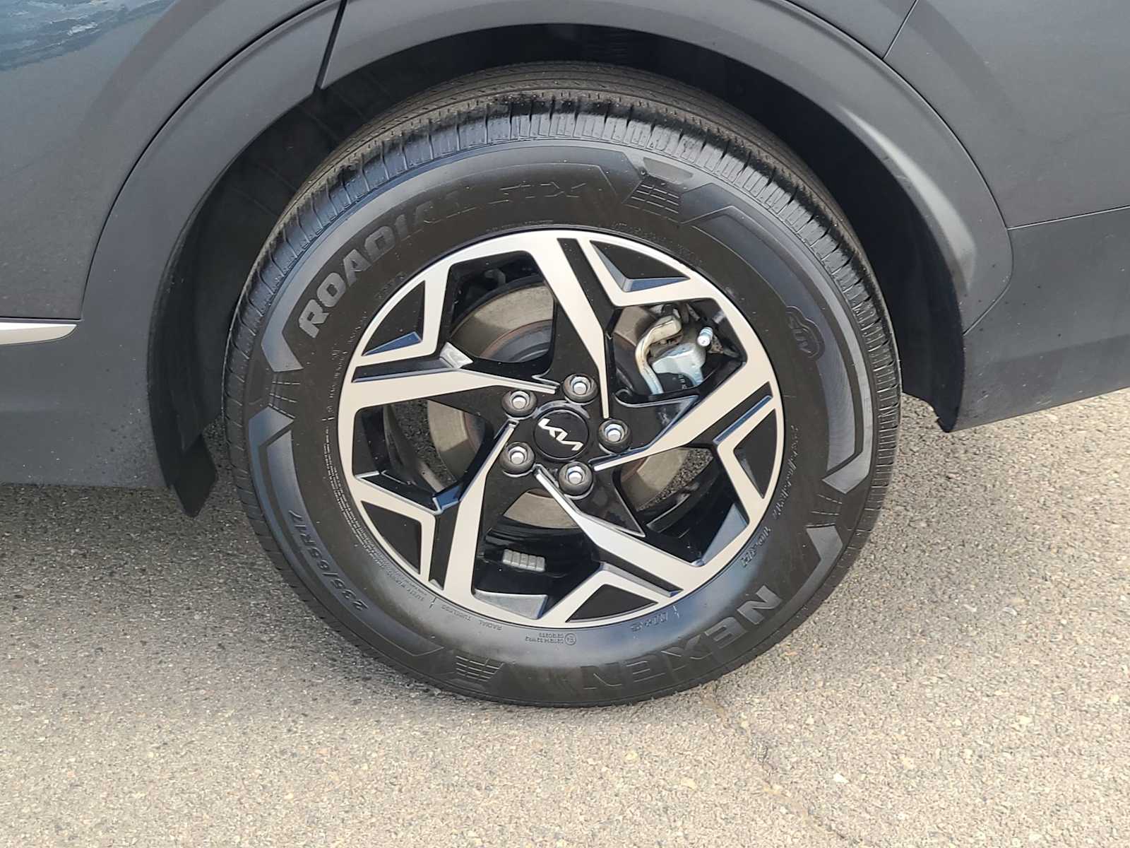 Thumbnail: 2024 Kia Sportage - 16