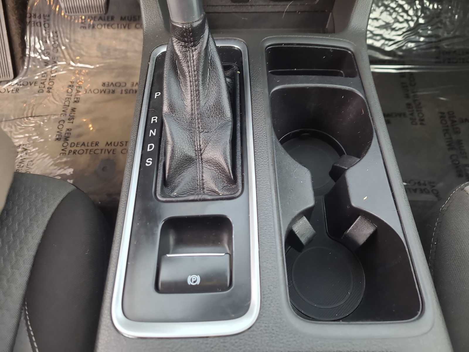 Thumbnail: 2017 Ford Escape - 25