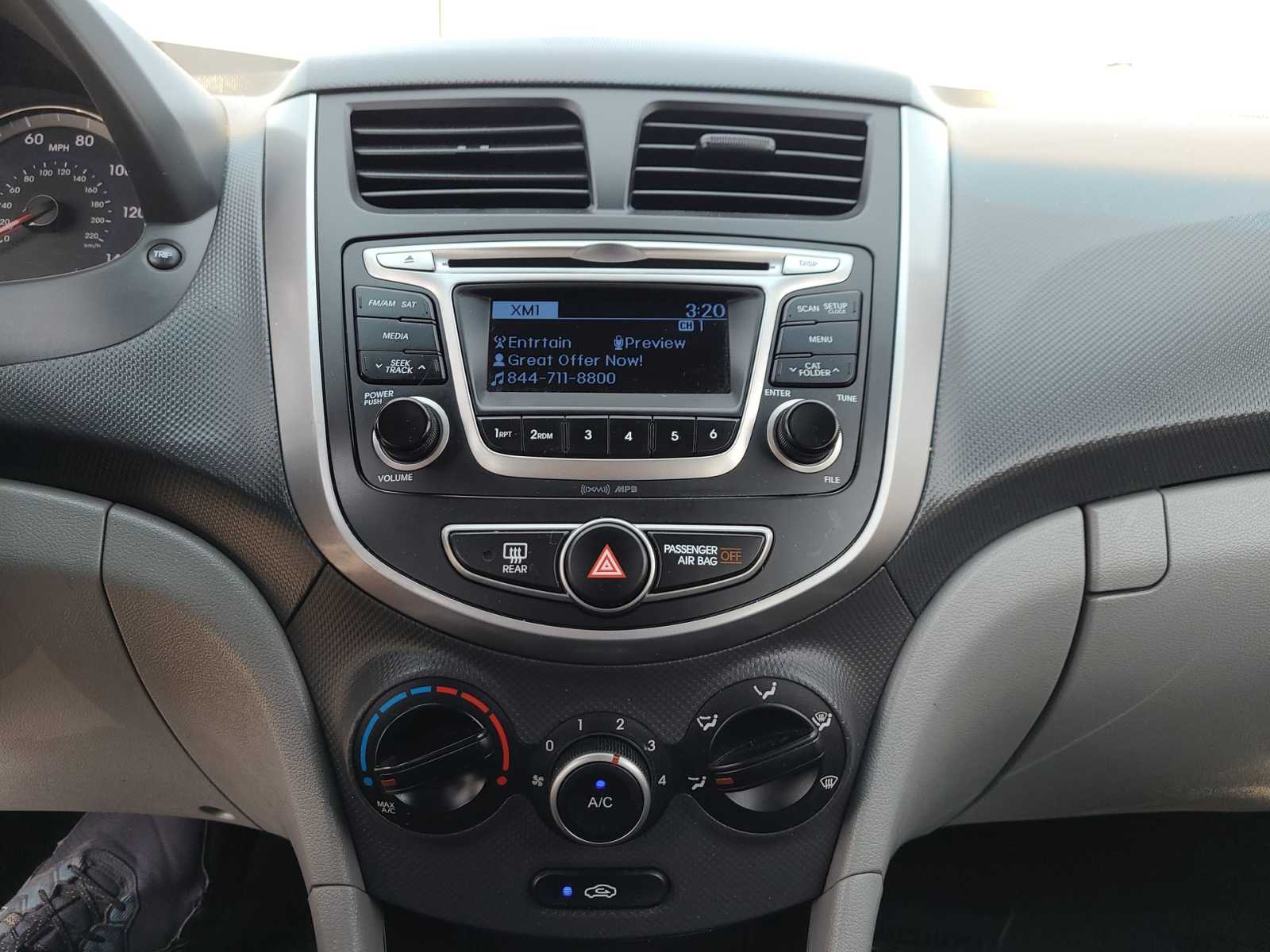 Thumbnail: 2016 Hyundai Accent - 24