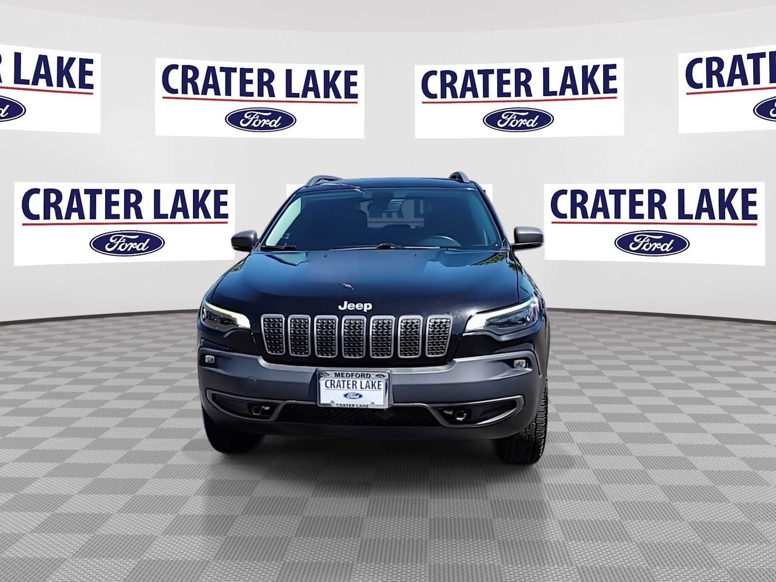 Thumbnail: 2020 Jeep Cherokee - 3