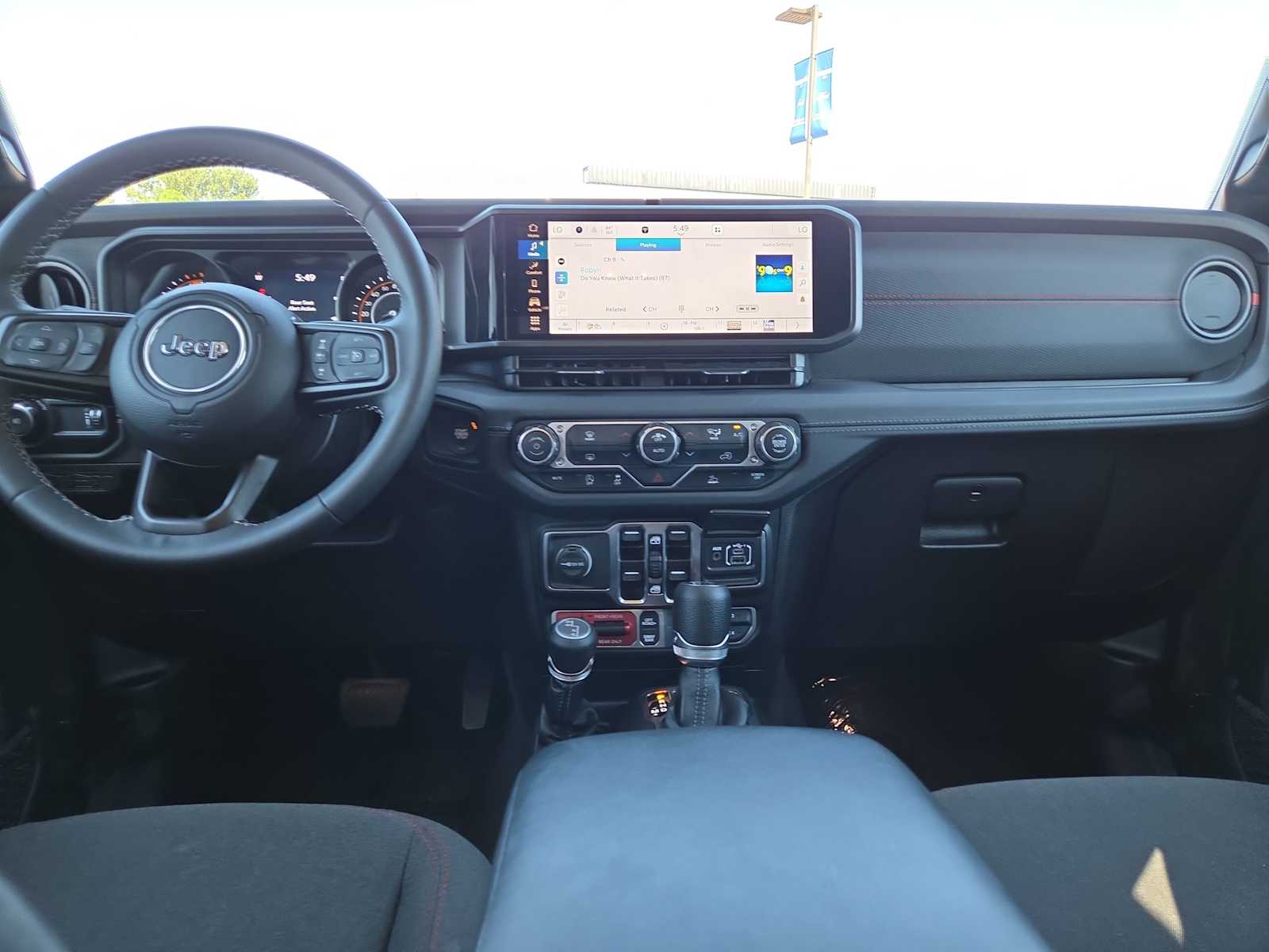 Thumbnail: 2025 Jeep Wrangler - 18