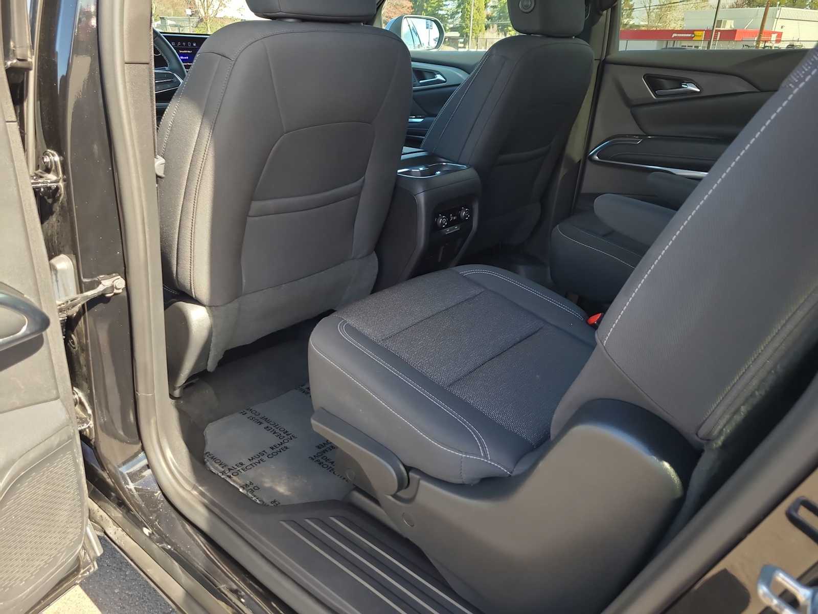 Thumbnail: 2024 Chevrolet Traverse - 20