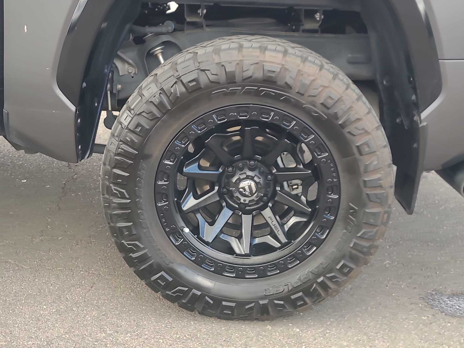 Thumbnail: 2025 Toyota Tundra - 16