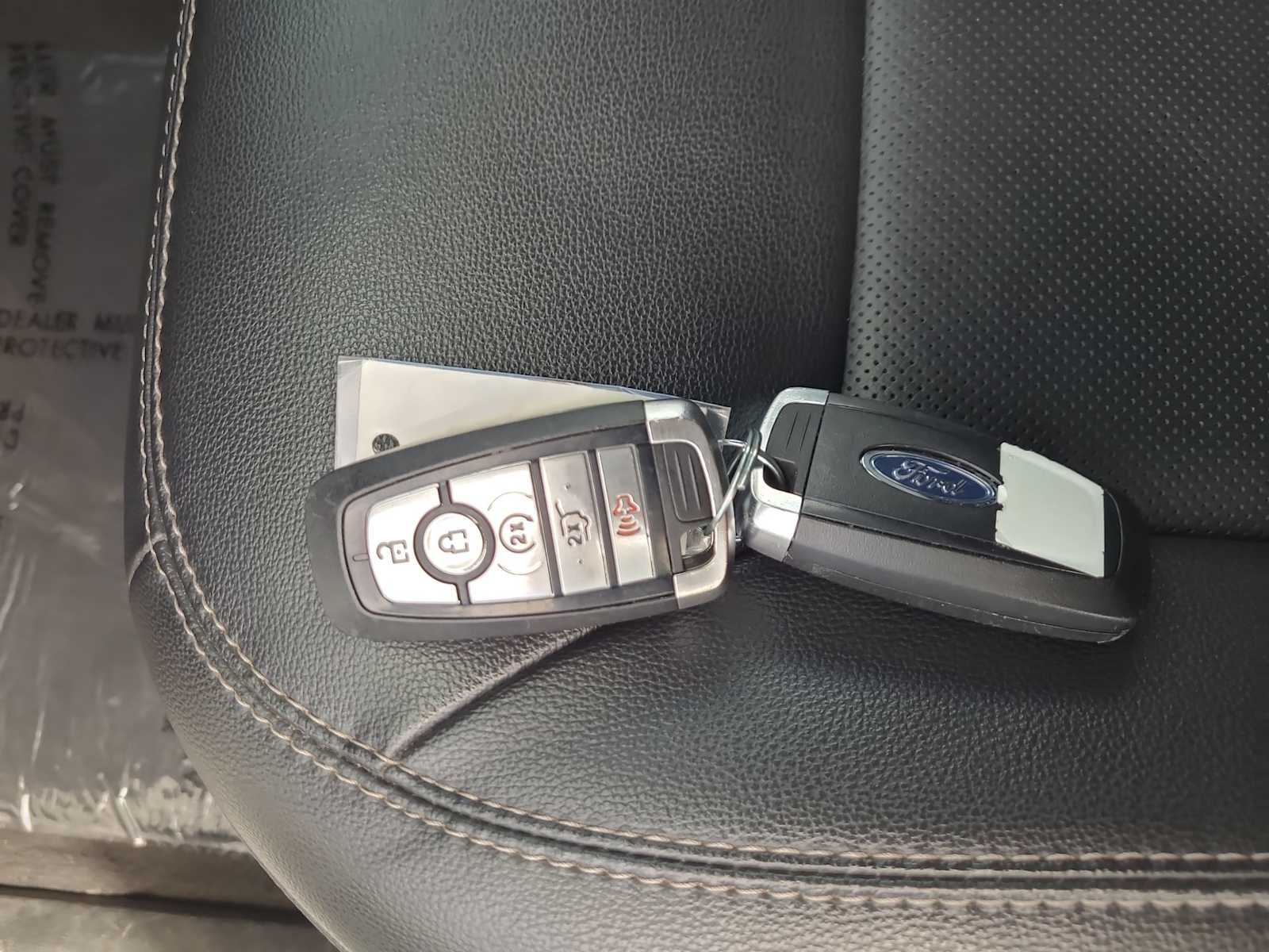 Thumbnail: 2023 Ford Explorer - 28