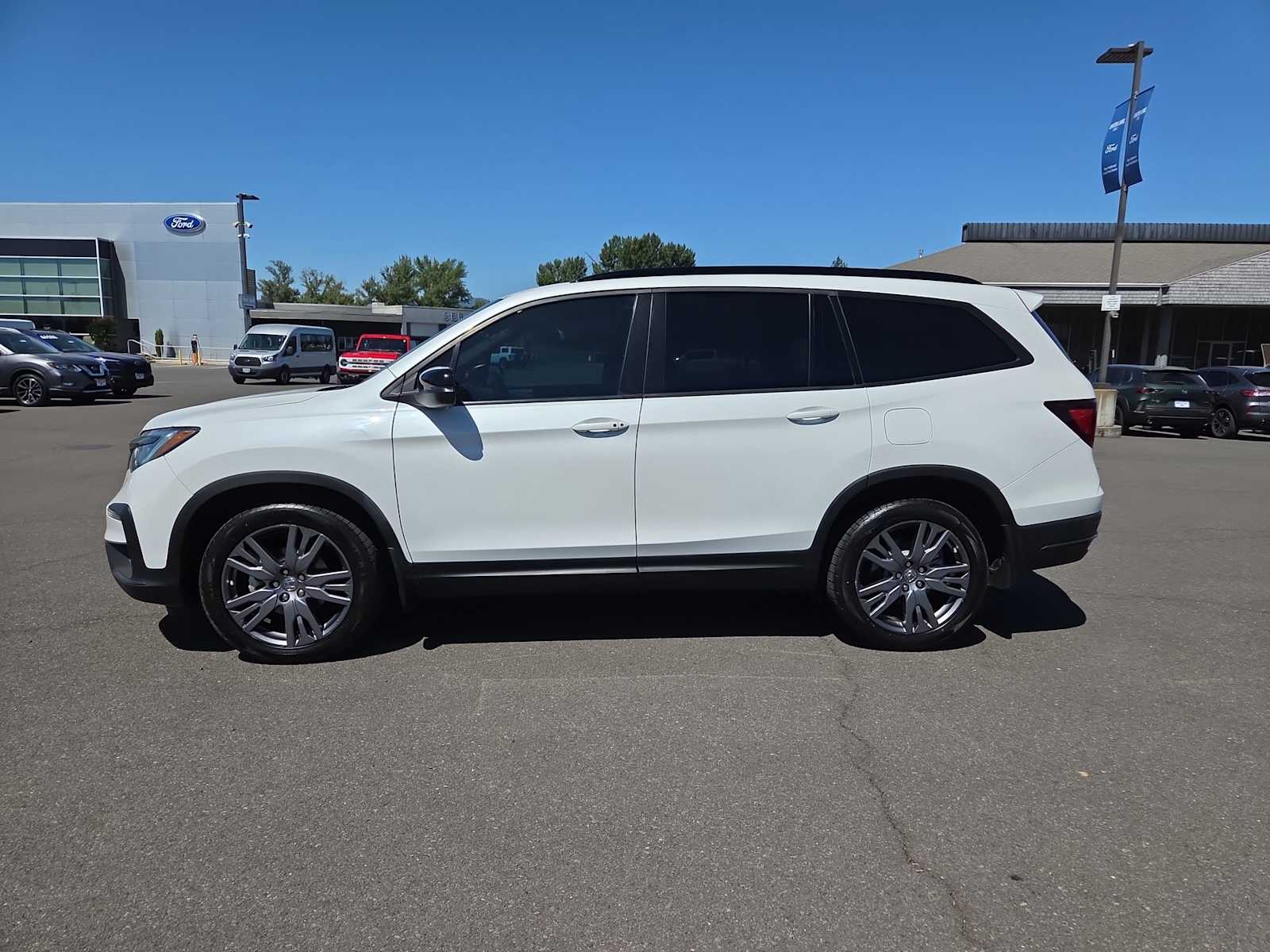 Thumbnail: 2022 Honda Pilot - 11