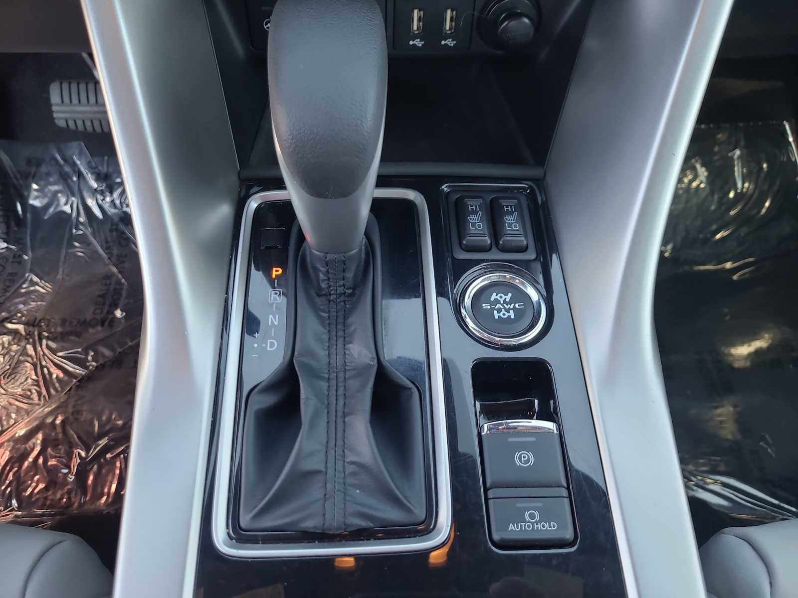 Thumbnail: 2024 Mitsubishi Eclipse Cross - 25