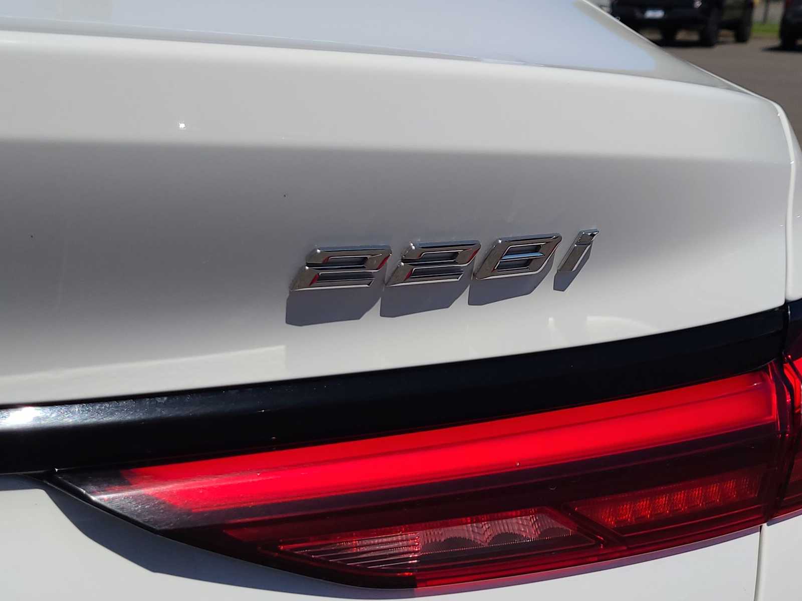 Thumbnail: 2024 BMW 2 Series - 15