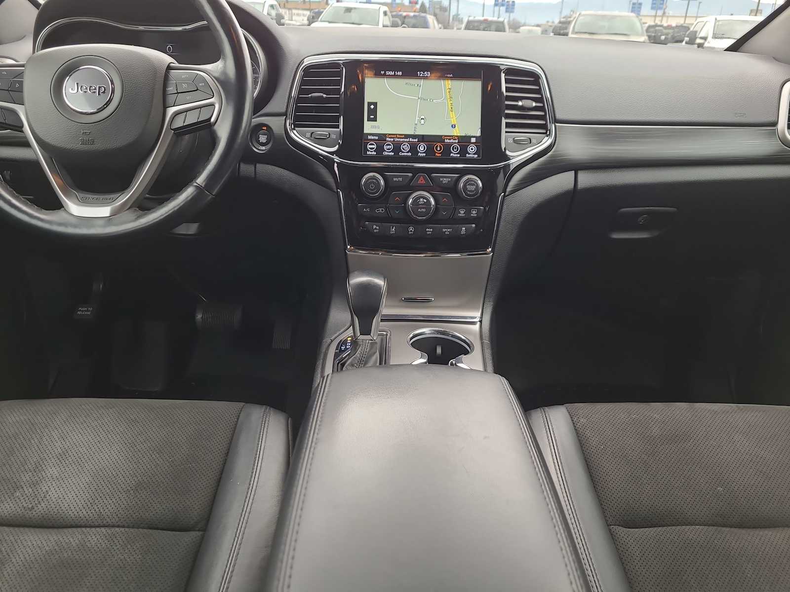 Thumbnail: 2022 Jeep Grand Cherokee - 18