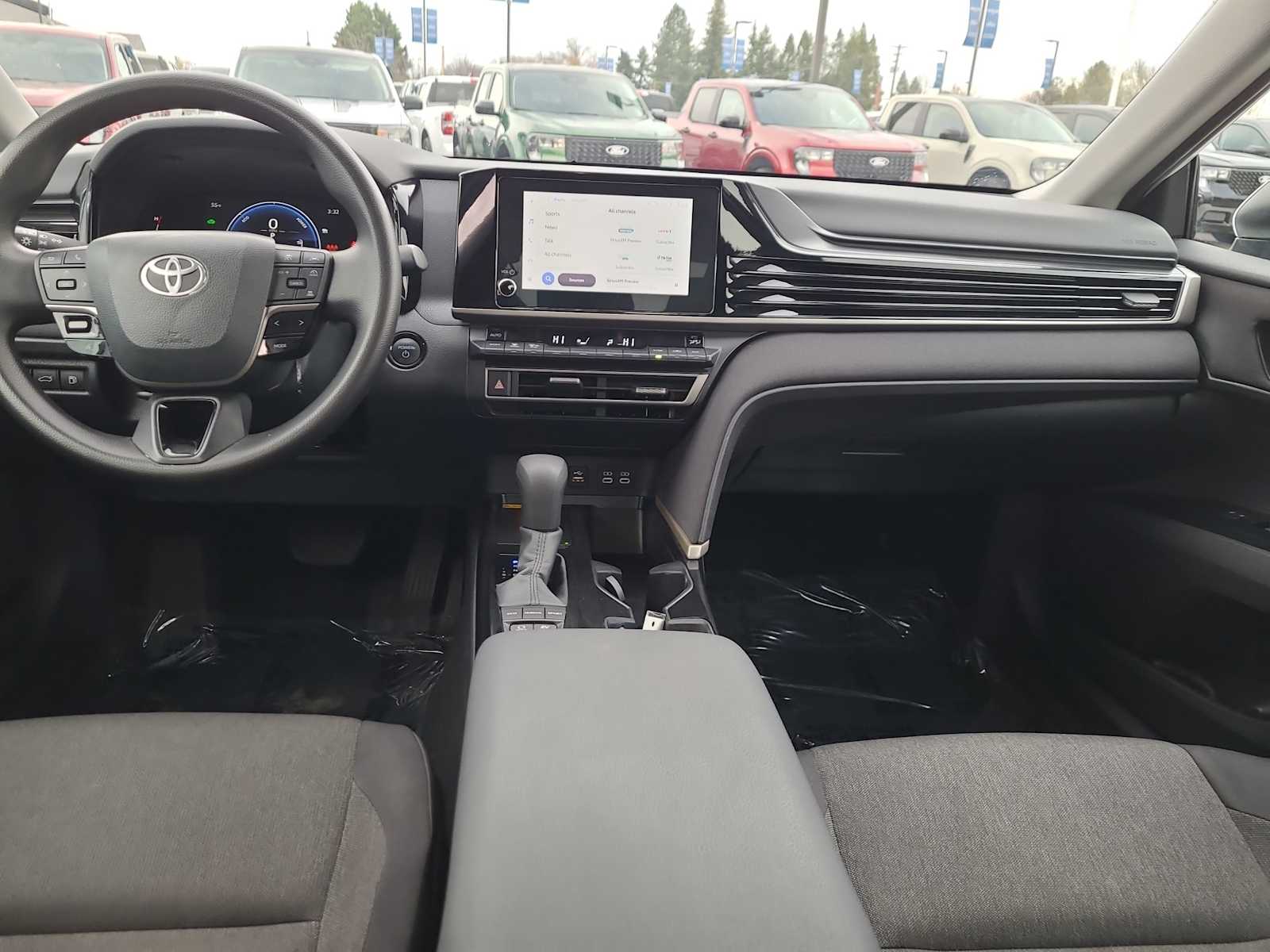 Thumbnail: 2025 Toyota Camry - 18