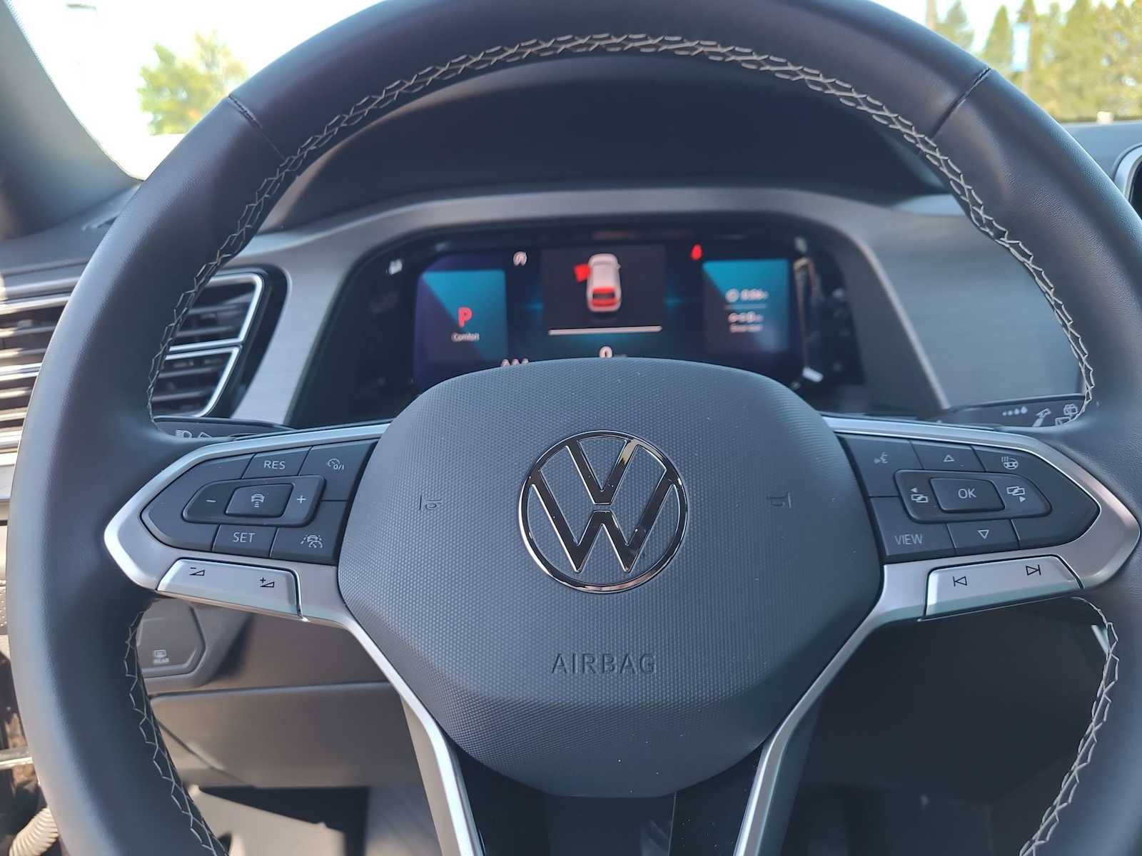 Thumbnail: 2024 Volkswagen Atlas - 23