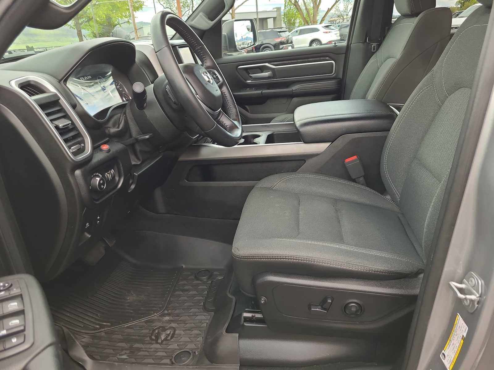 Thumbnail: 2019 RAM 1500 - 19