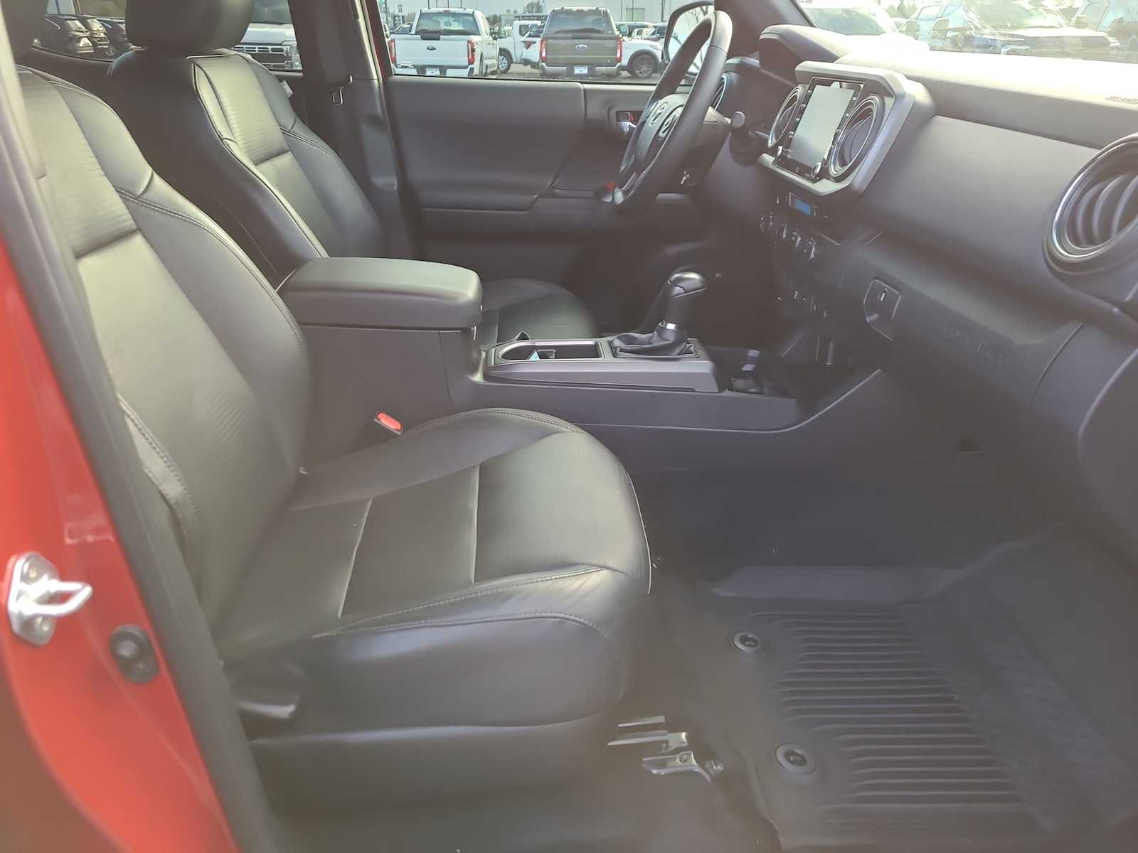 Thumbnail: 2021 Toyota Tacoma - 22