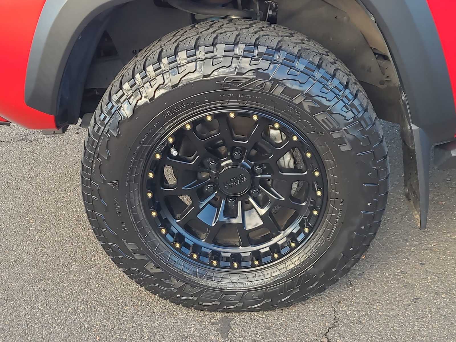 Thumbnail: 2021 Toyota Tacoma - 16