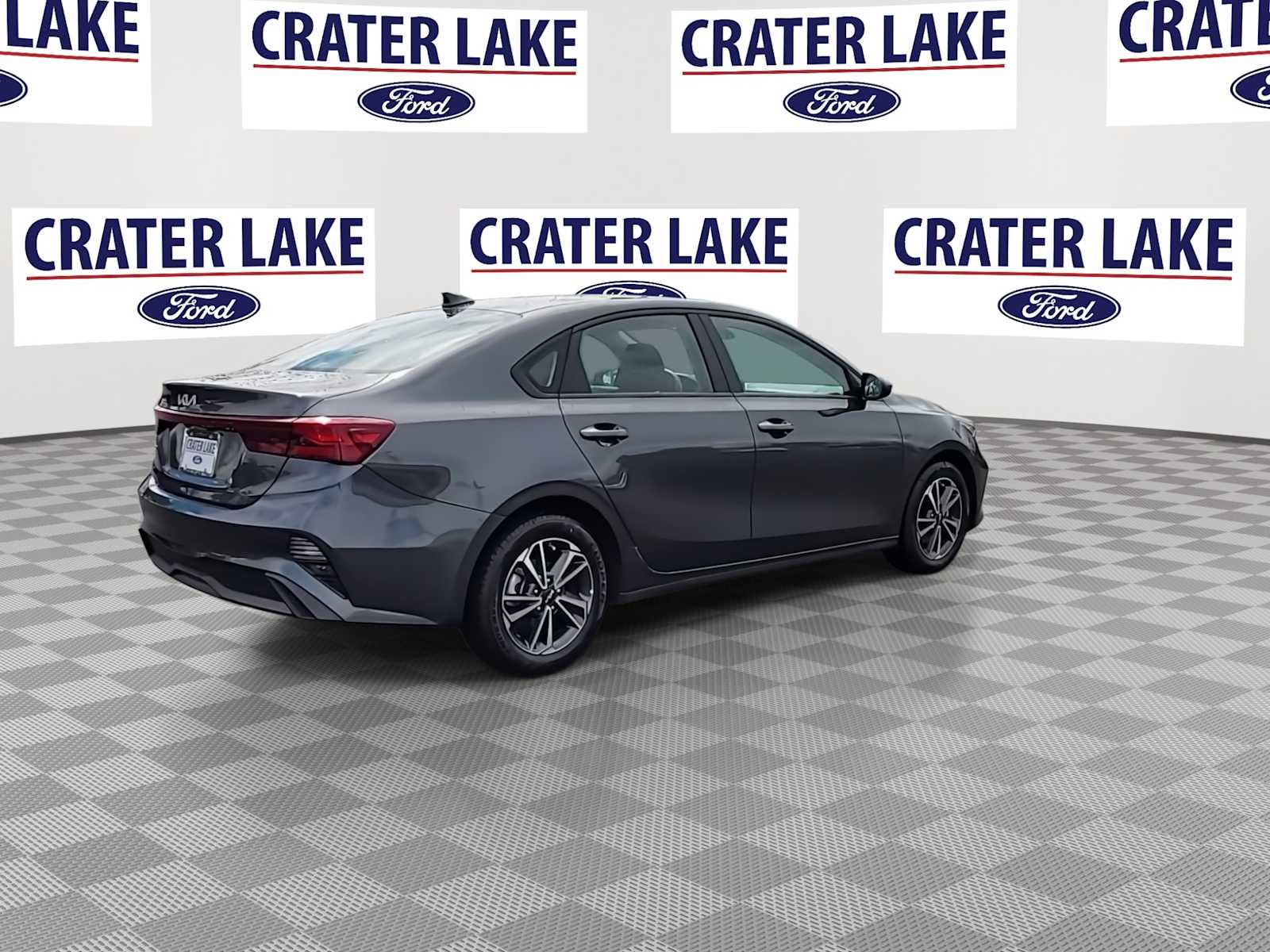 Thumbnail: 2024 Kia Forte - 8