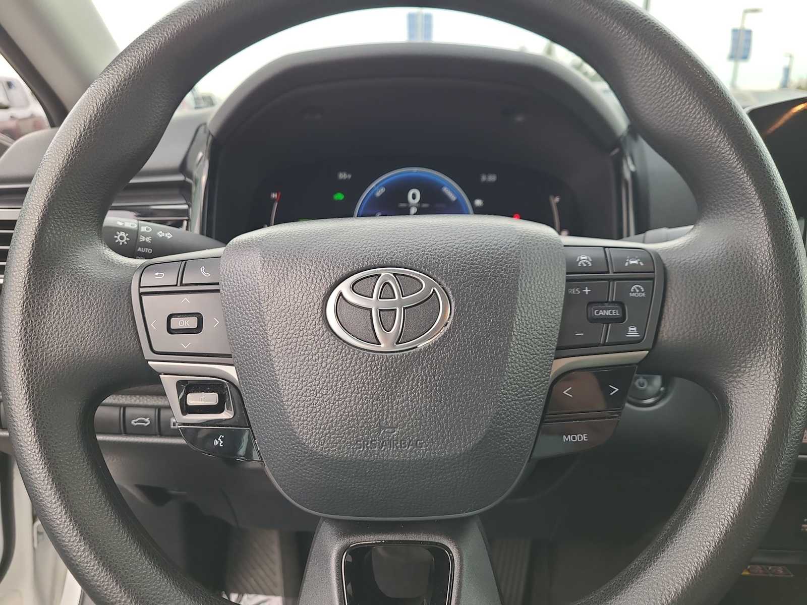 Thumbnail: 2025 Toyota Camry - 23