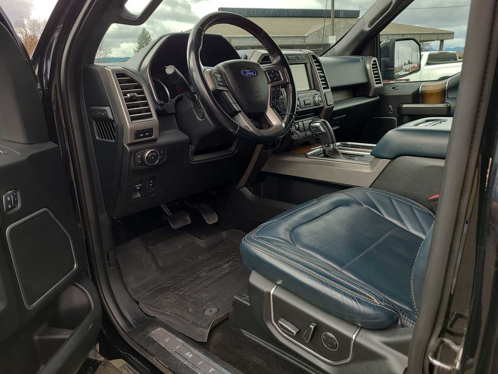 Thumbnail: 2018 Ford F-150 - 10