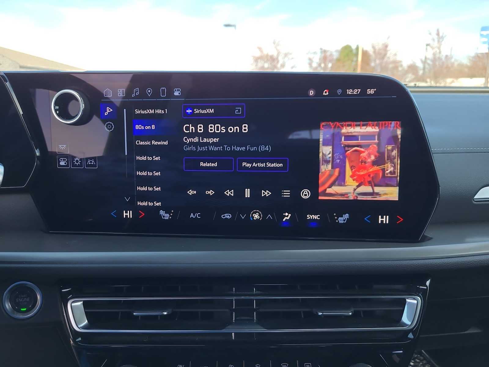 Thumbnail: 2024 Chevrolet Traverse - 24