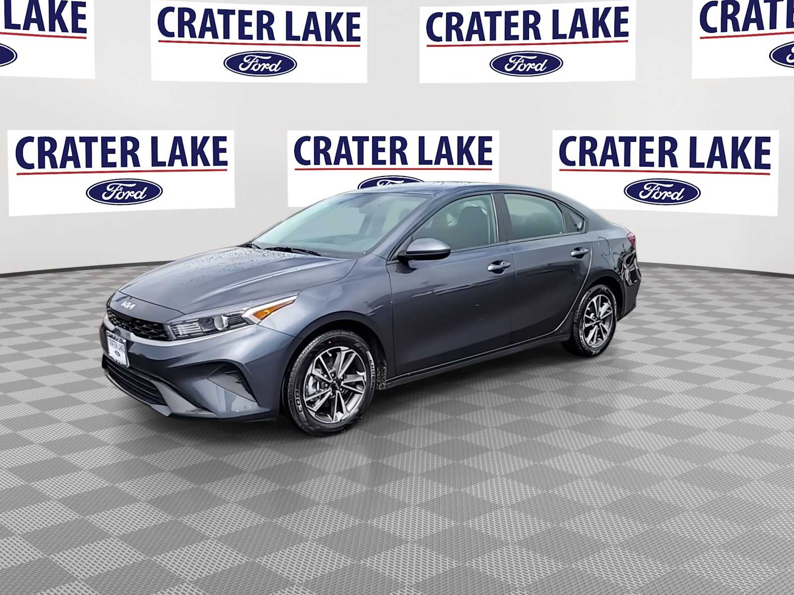 Thumbnail: 2024 Kia Forte - 4