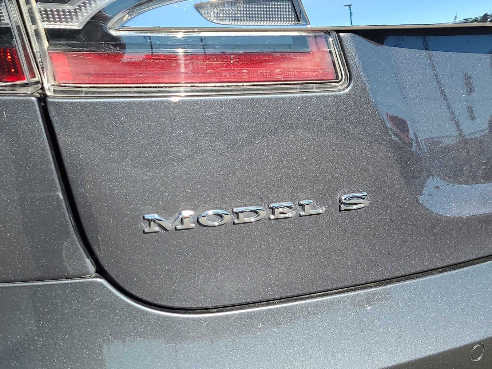 Thumbnail: 2018 Tesla Model S - 15