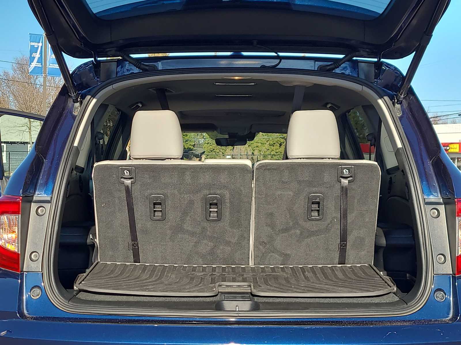 Thumbnail: 2020 Honda Pilot - 27