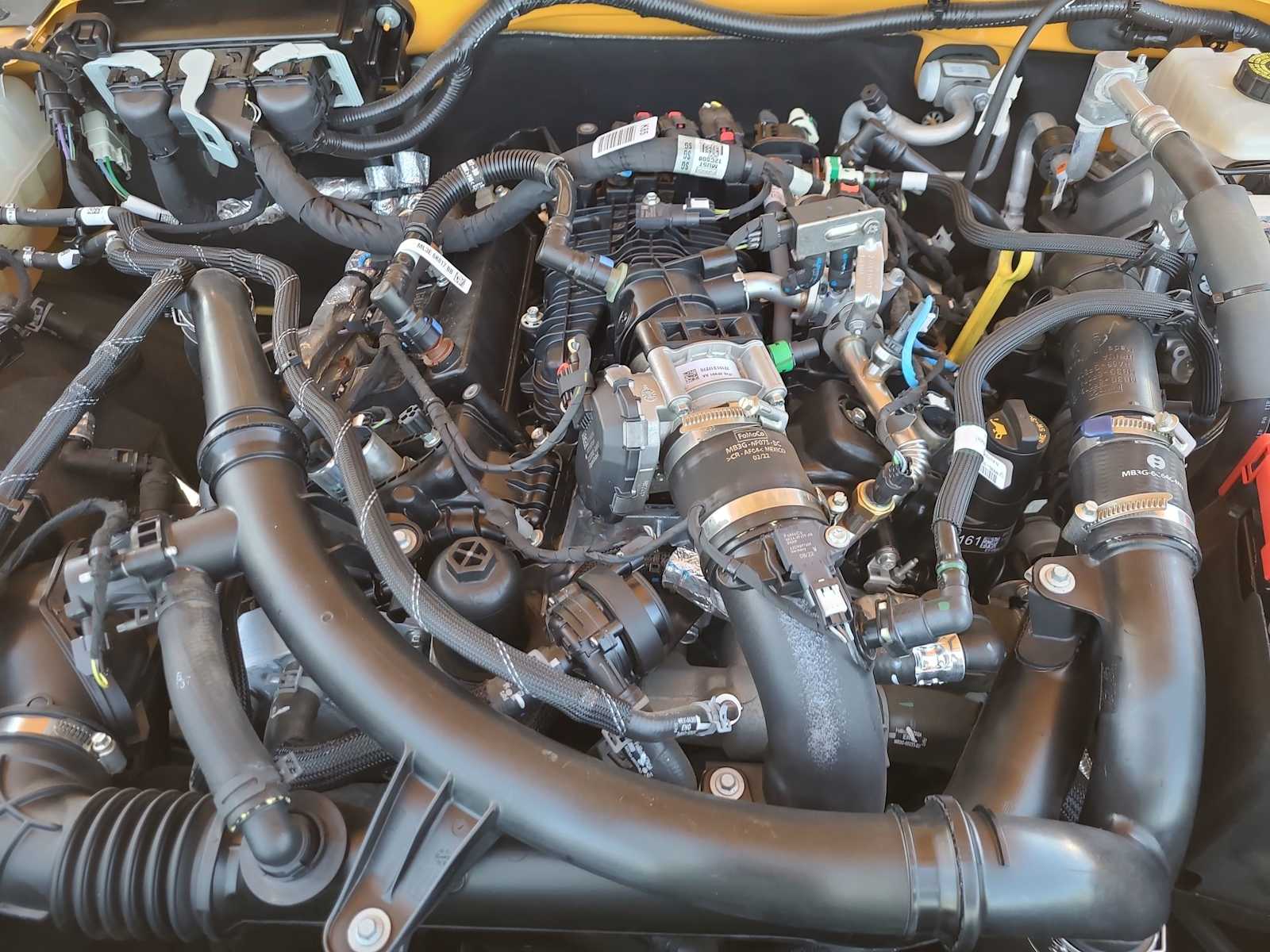 Thumbnail: 2022 Ford Bronco - 17