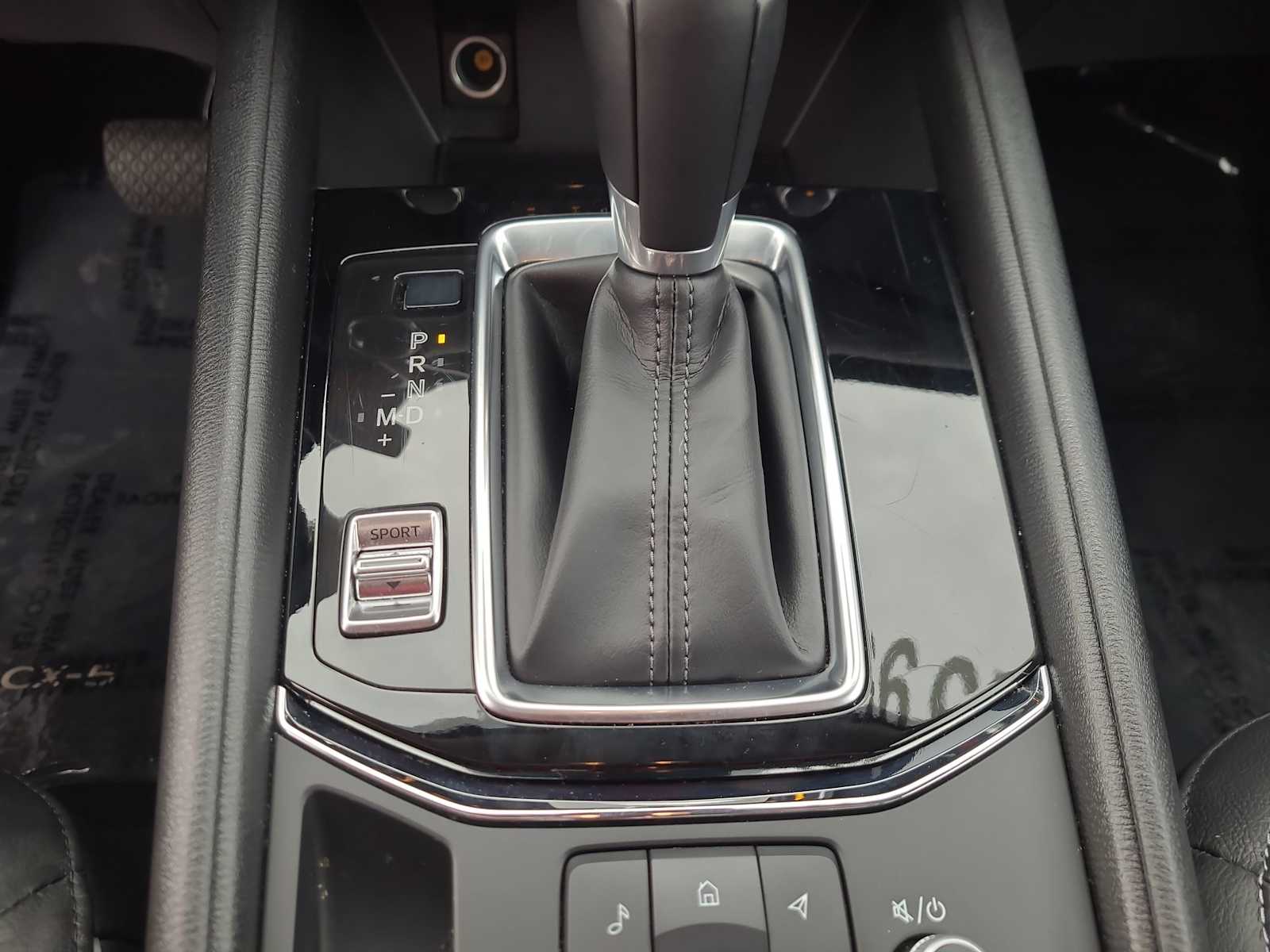 Thumbnail: 2025 Mazda CX-5 - 25