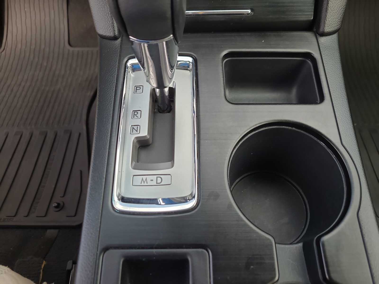 Thumbnail: 2015 Subaru Outback - 25