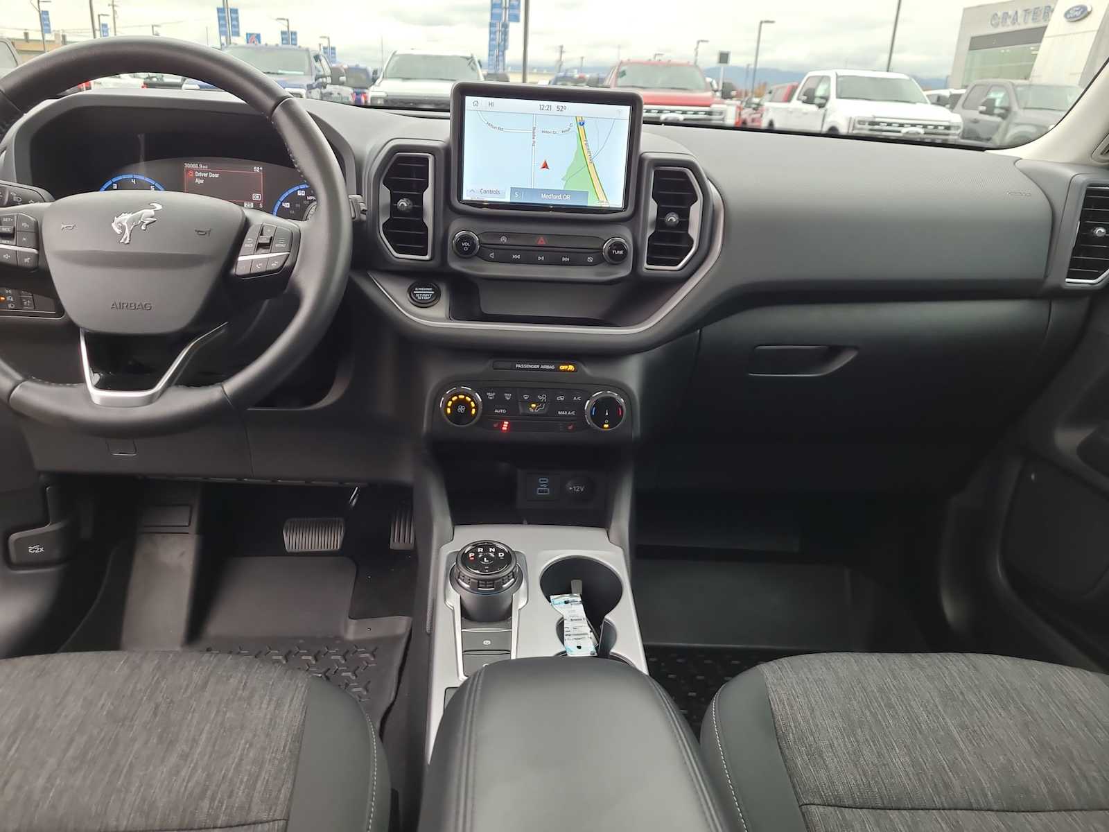 Thumbnail: 2022 Ford Bronco Sport - 18