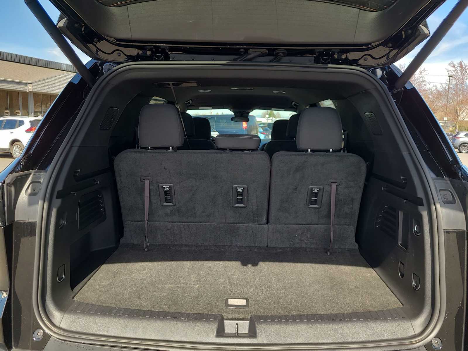 Thumbnail: 2024 Chevrolet Traverse - 27