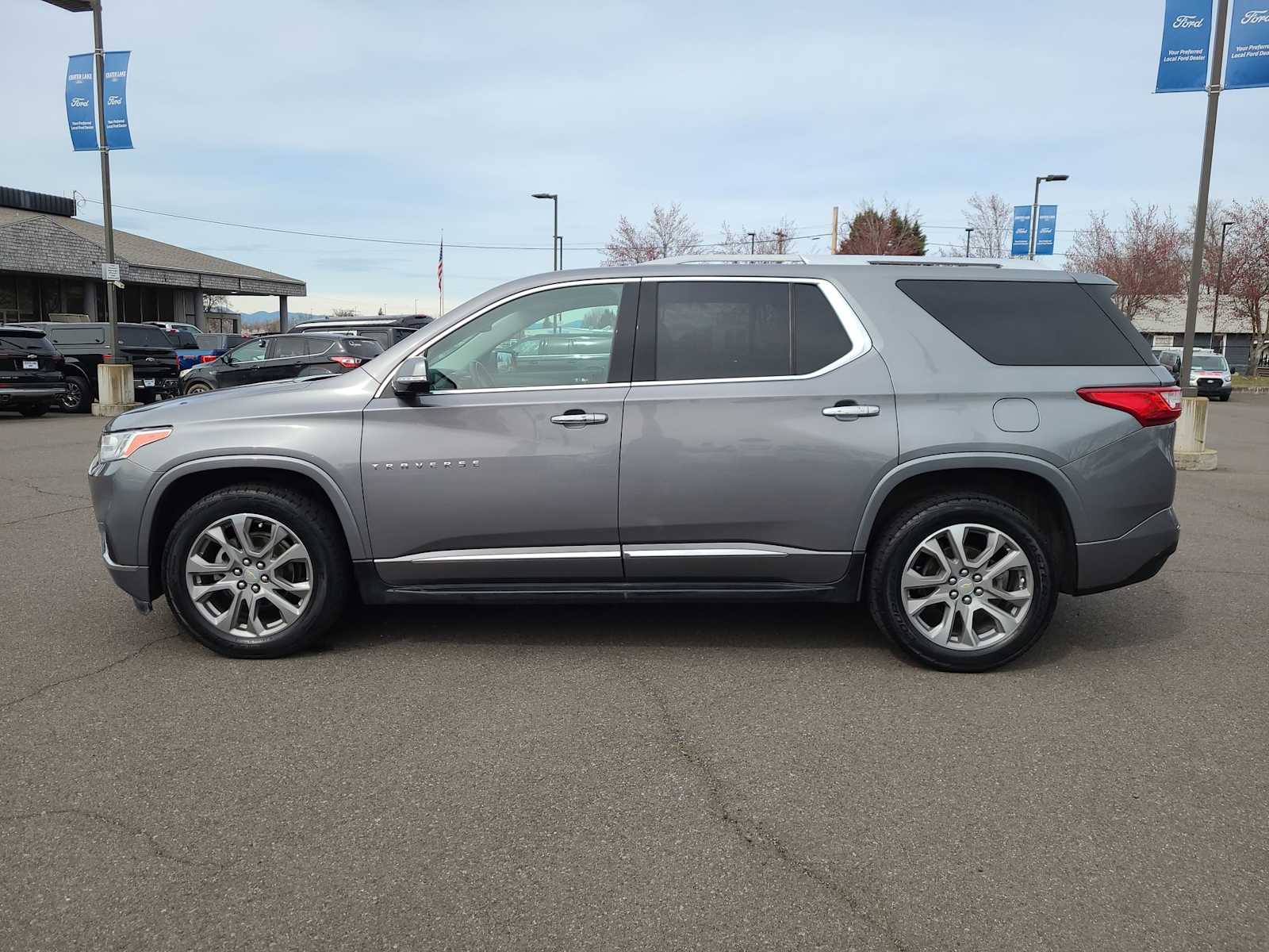 Thumbnail: 2018 Chevrolet Traverse - 11