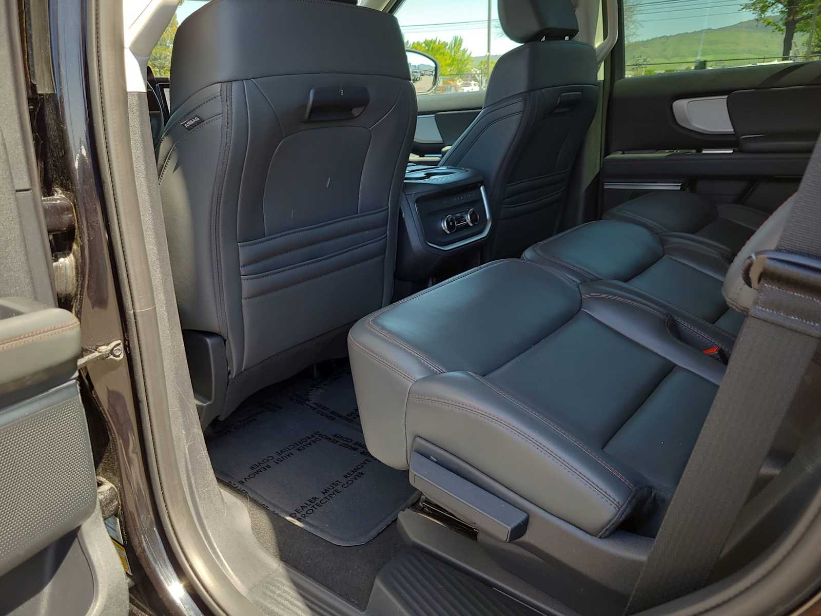 Thumbnail: 2025 Ford Expedition - 20