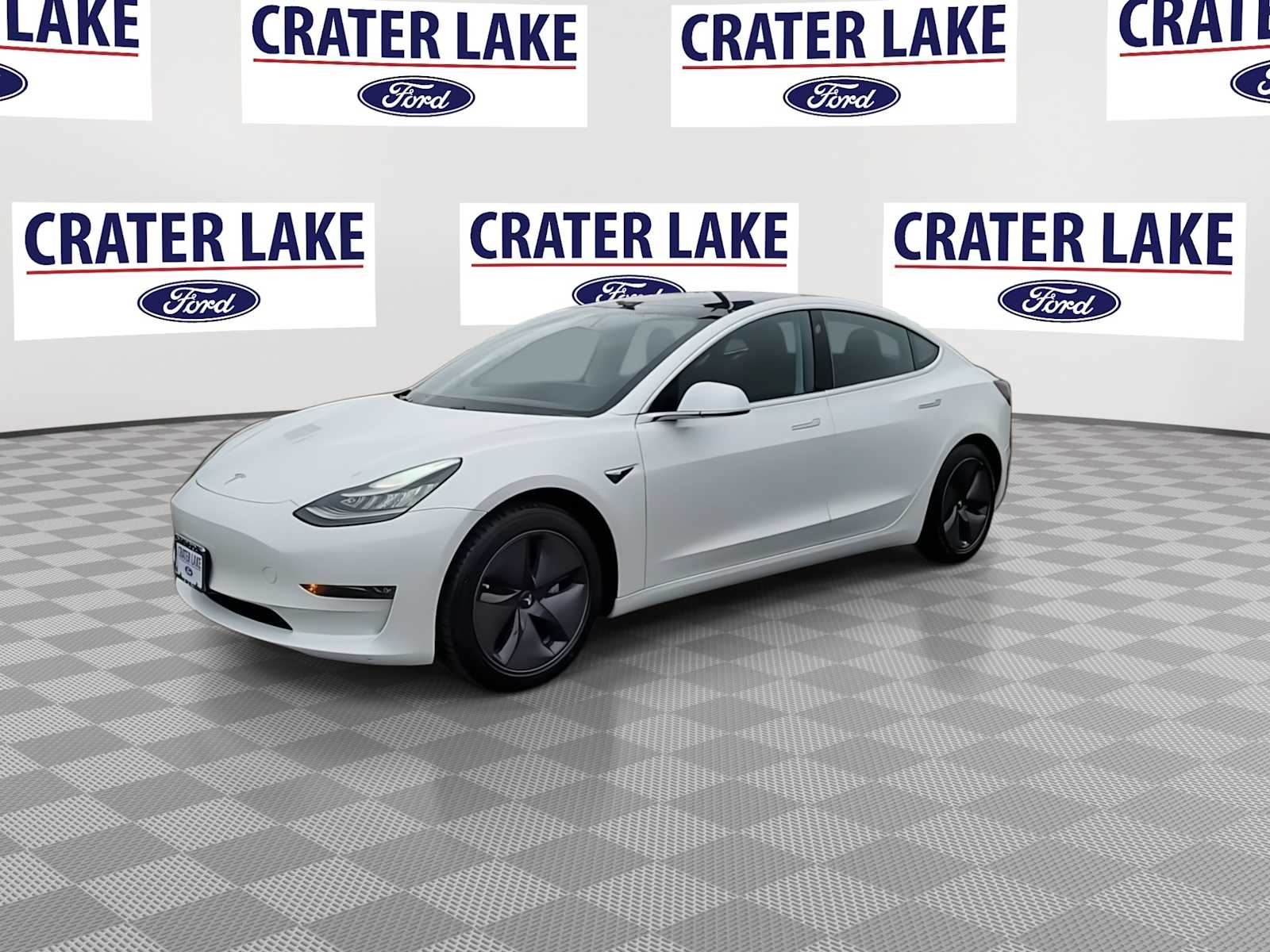 Thumbnail: 2020 Tesla Model 3 - 4