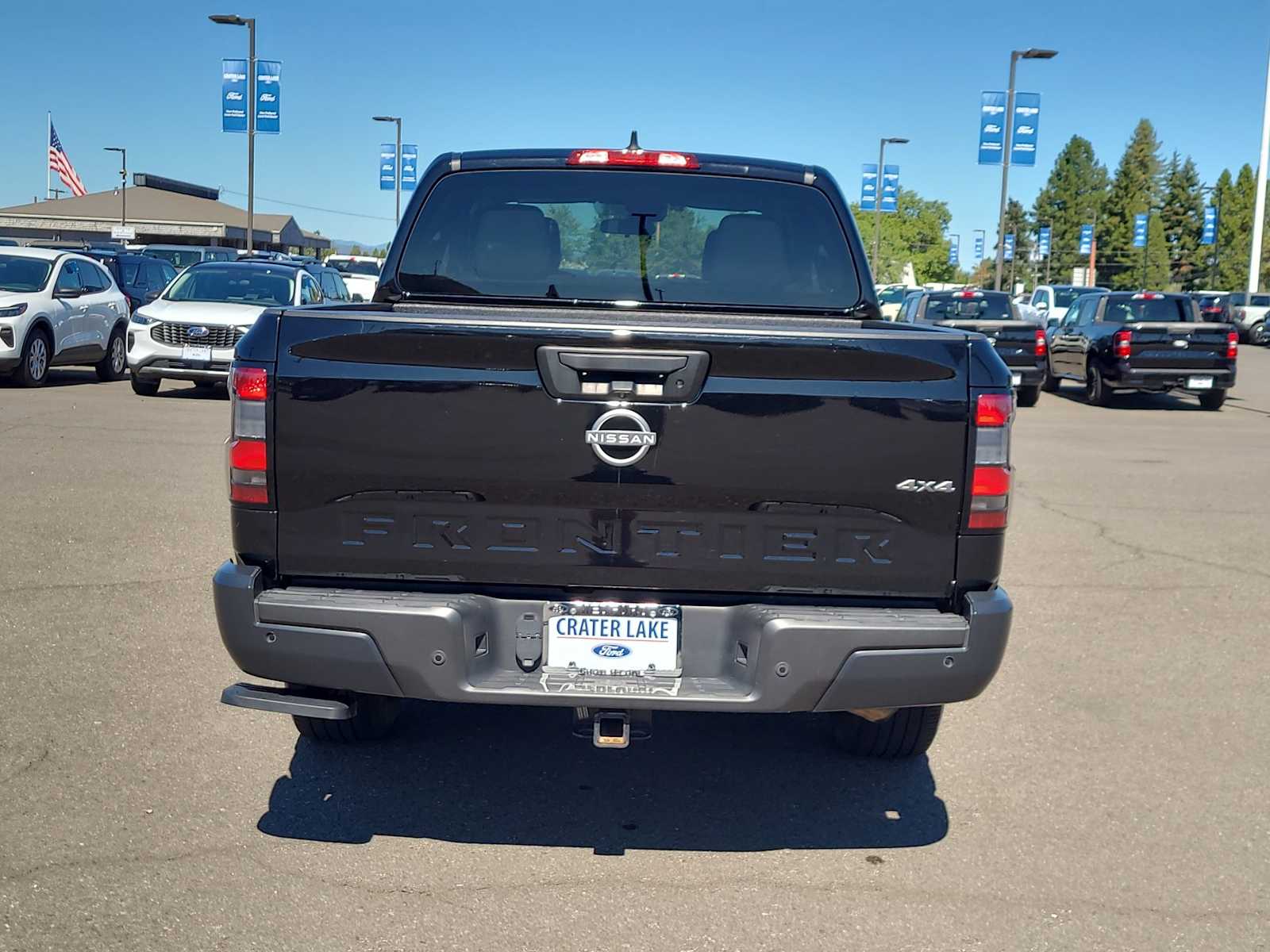 Thumbnail: 2022 Nissan Frontier - 13