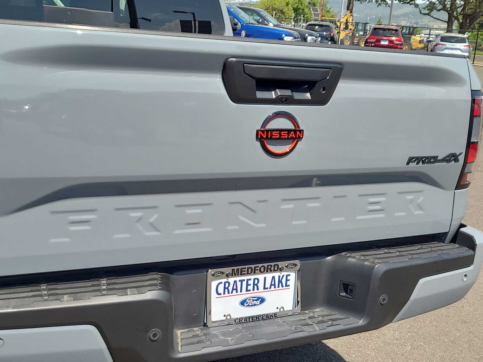 Thumbnail: 2024 Nissan Frontier - 15
