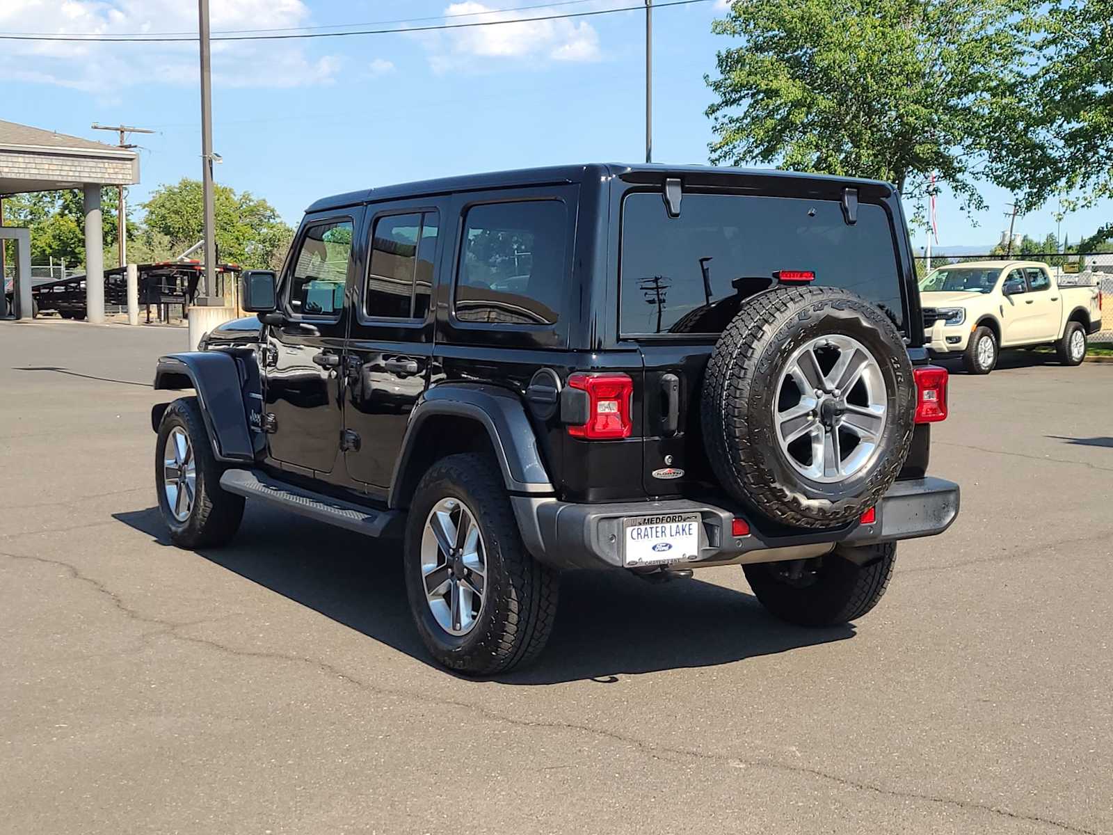 Thumbnail: 2020 Jeep Wrangler - 12