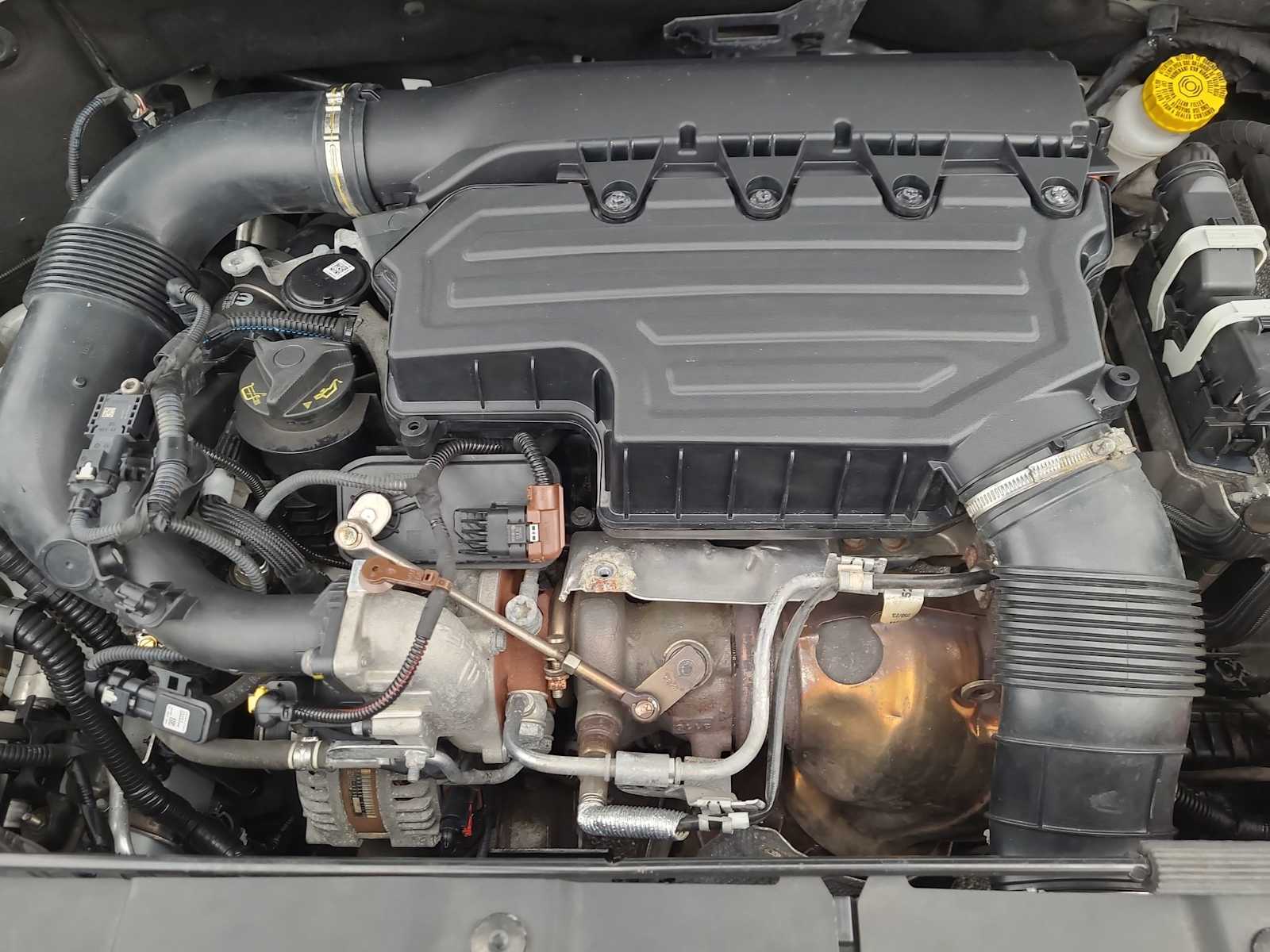 Thumbnail: 2023 Jeep Renegade - 17