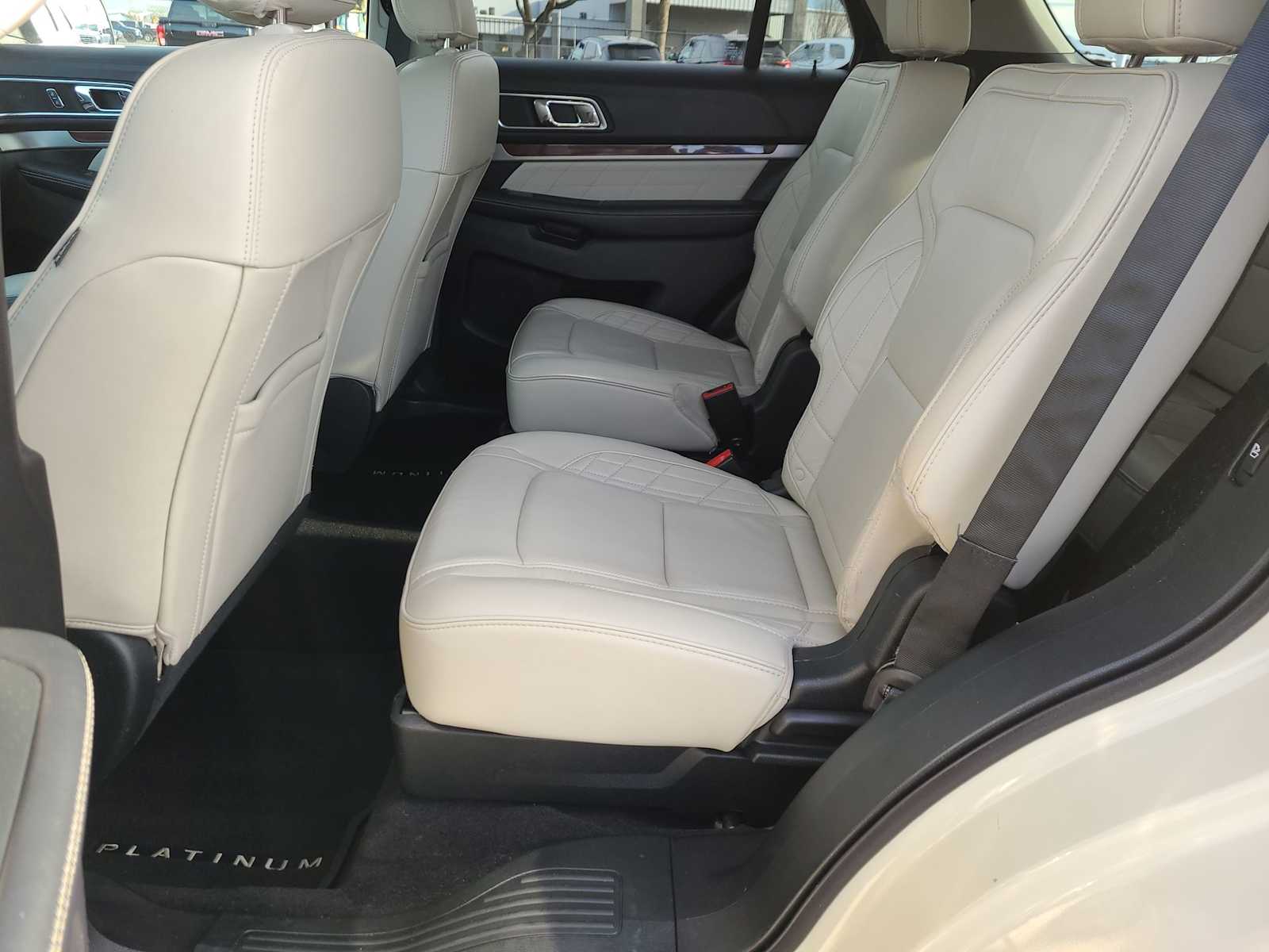 Thumbnail: 2018 Ford Explorer - 21