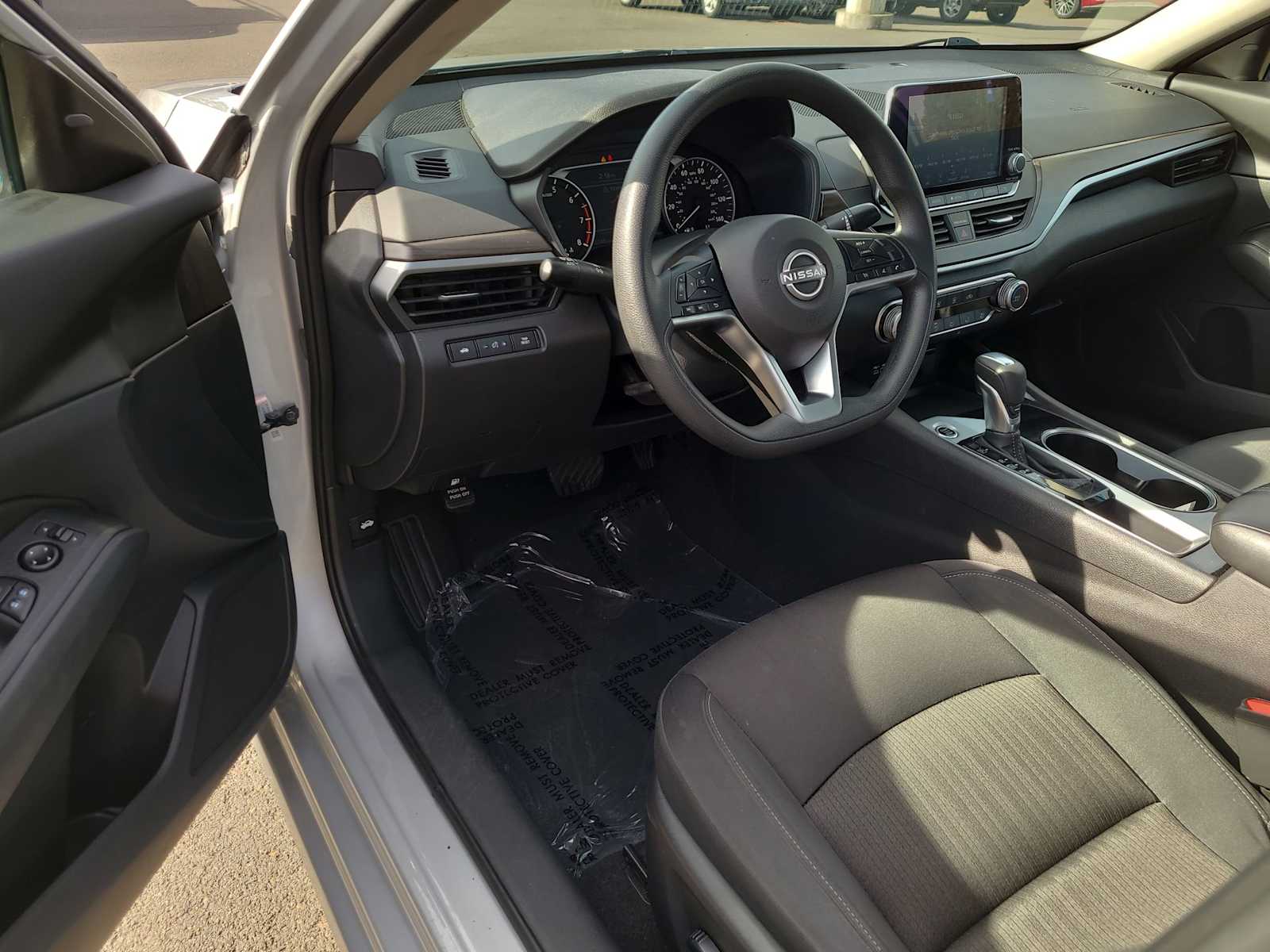 Thumbnail: 2024 Nissan Altima - 10
