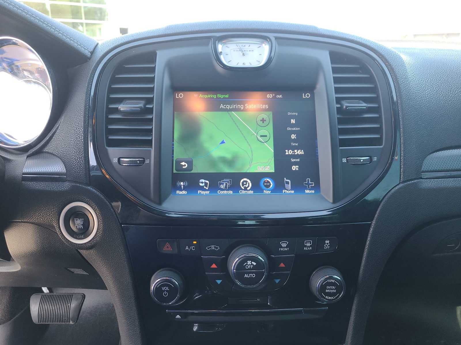 2014 Chrysler 300 S 24