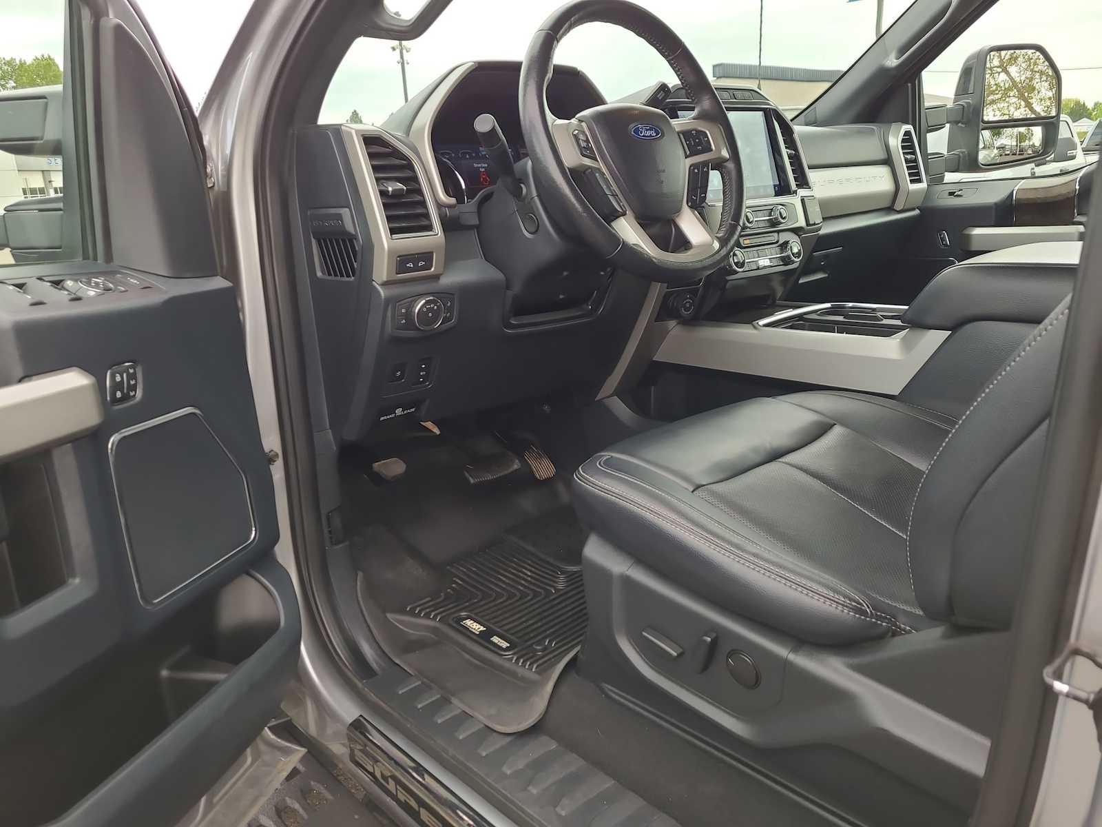 Thumbnail: 2022 Ford F-350 - 10