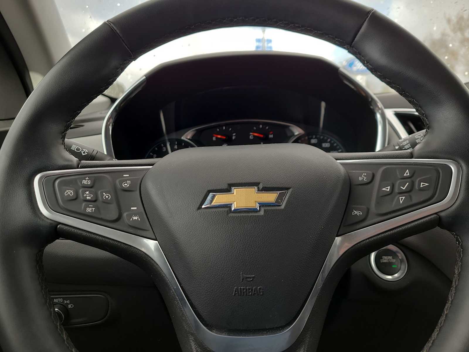 Thumbnail: 2023 Chevrolet Equinox - 23