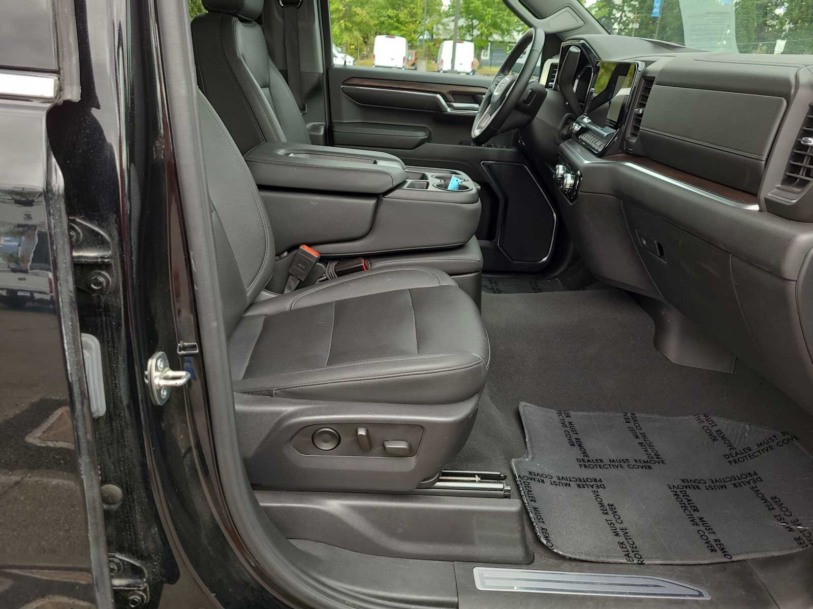 Thumbnail: 2024 GMC Sierra 1500 - 22